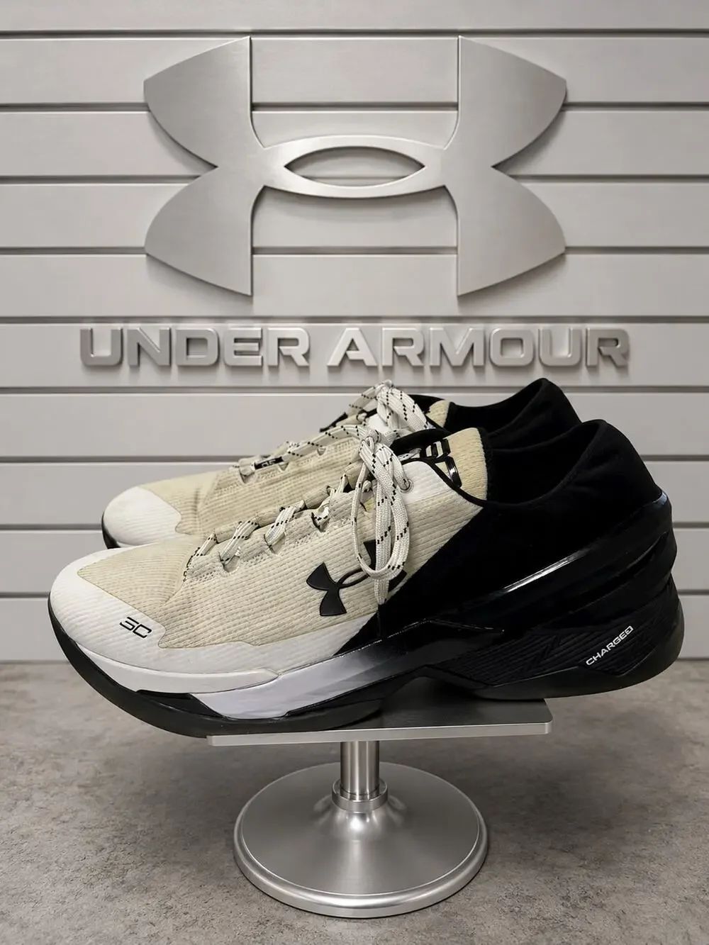 Under Armour Curry 2 Low White Black Basketball Shoes Sz 15 1264001-104
